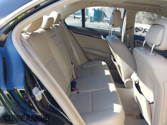 2013 Mercedes-Benz C 350 Sport with VIN WDDGF5HB6DA860989, listed as a IAAI auction lot 41508794 with 116,389 mi miles and . Bid and sale history available at DreamBid. Image 8.