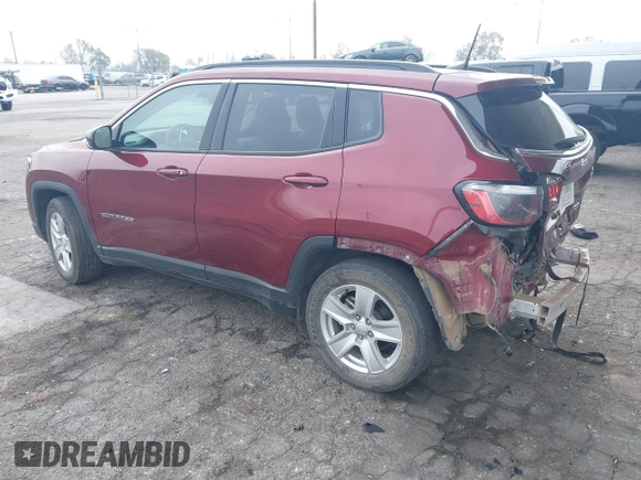 2022 Jeep Compass Latitude with VIN 3C4NJCBB8NT218393, listed as a IAAI auction lot 41712944 with 32,772 mi miles and . Bid and sale history available at carsss.com. Image 3.