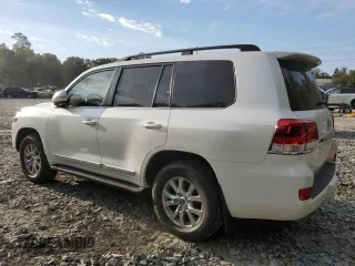 2021 Toyota Land Cruiser with VIN JTMCY7AJ8M4101503, listed as a Copart auction lot 75607824 with 23,251 mi miles and Salvage Title. Bid and sale history available at carsss.com. Image 2.
