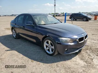 2014 BMW 3 Series 320i with VIN WBA3B1G54ENN90385, listed as a Copart auction lot 59477835 with 183,692 mi miles and Clean title. Bid and sale history available at DreamBid. Image 4.