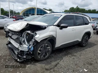 2025 Subaru Forester Limited with VIN JF2SLDRC2SH417226, listed as a Copart auction lot 63832325 with 8,158 mi miles and Salvage title. Bid and sale history available at DreamBid. Image 1.