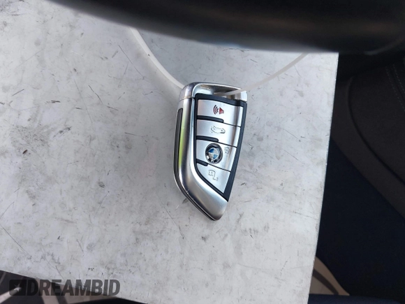 2020 BMW X5 sDrive40i with VIN 5UXCR4C03L9C82755, listed as a IAAI auction lot 42494503 with 50,706 mi miles and . Bid and sale history available at DreamBid. Image 11.