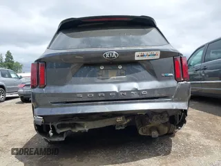 2021 Kia Sorento S with VIN KNDRG4LG0M5036878, listed as a IAAI auction lot 42544031 with 62,059 mi miles and . Bid and sale history available at DreamBid. Image 6.