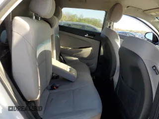 2021 Hyundai Tucson Value z VIN KM8J33A4XMU318040, wystawiony jako Copart lot #52722405 z przebiegiem Nie podano mil oraz Szkoda całkowita • Salvage title. Historia ofert i sprzedaży dostępna na DreamBid. Obrazek 12.