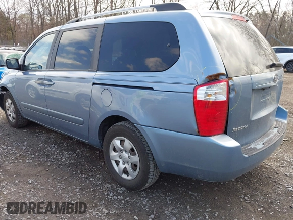 2009 Kia Sedona LX with VIN KNDMB233096315193, listed as a IAAI auction lot 42093558 with 225,174 mi miles. Bid and sale history available at carsss.com. Image 3.