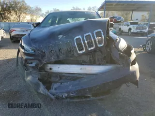2015 Jeep Cherokee Sport with VIN 1C4PJMAB0FW564448, listed as a Copart auction lot 88367575 with 98,398 mi miles and Salvage Title. Bid and sale history available at carsss.com. Image 5.