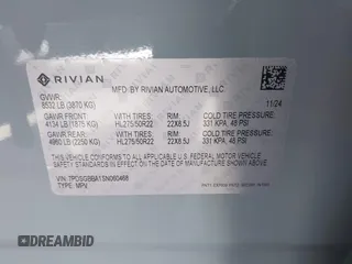 2025 Rivian R1S Adventure z VIN 7PDSGBBA1SN060468, wystawiony jako IAAI lot #41711770 z przebiegiem 2865 mil mil oraz . Historia ofert i sprzedaży dostępna na DreamBid. Obrazek 9.