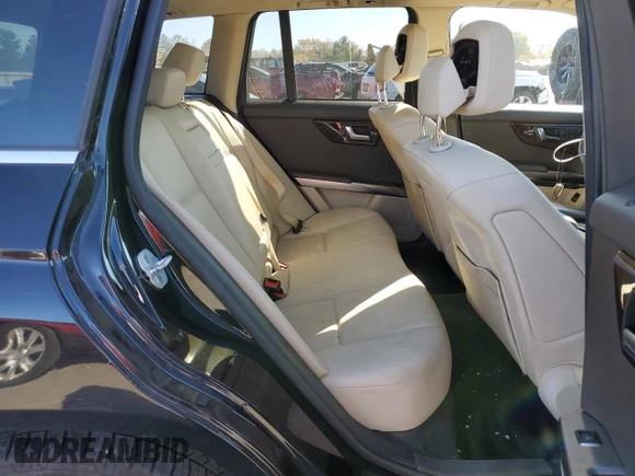2013 Mercedes-Benz GLK 350 with VIN WDCGG8JB2DG103159, listed as a Copart auction lot 77387244 with 135,438 mi miles and Salvage Title. Bid and sale history available at DreamBid. Image 10.