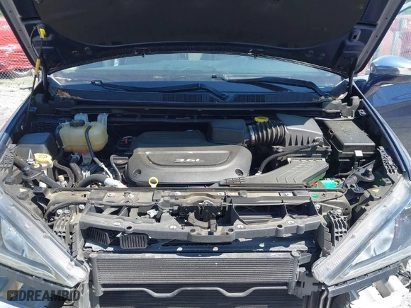 2017 Chrysler Pacifica Limited with VIN 2C4RC1GG5HR531414, listed as a IAAI auction lot 41951438 with 94,676 mi miles. Bid and sale history available at carsss.com. Image 10.