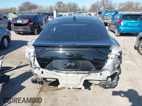 2018 Kia Stinger with VIN KNAE15LA5J6031079, listed as a IAAI auction lot 41137507 with 82,911 mi miles and . Bid and sale history available at DreamBid. Image 17.