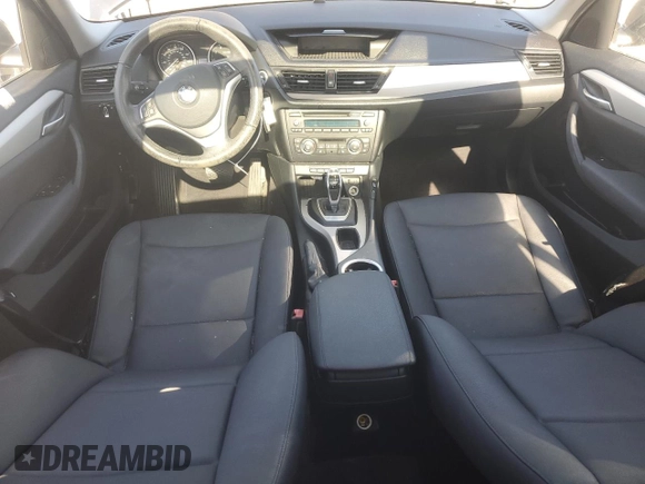 2013 BMW X1 xDrive28i with VIN WBAVL1C52DVR91167, listed as a Copart auction lot 49090395 with 74,323 mi miles and Clean Title. Bid and sale history available at carsss.com. Image 8.