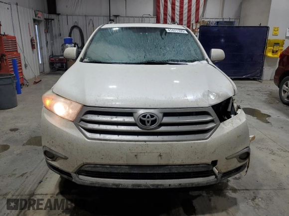 2012 Toyota Highlander Limited with VIN 5TDDK3EH7CS133531, listed as a Copart auction lot 41471105 with 189,297 mi miles and Salvage title. Bid and sale history available at DreamBid. Image 5.