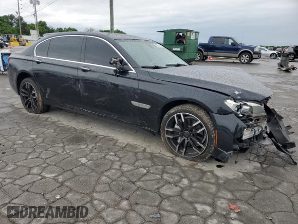 2013 BMW 7 Series 740Li xDrive с VIN WBAYF4C55DD127385, выставлен на аукционе Copart как лот 56034945 с пробегом 115 580 миль миль и Списание • Salvage title. История ставок и продаж доступна на DreamBid. Изображение 4.