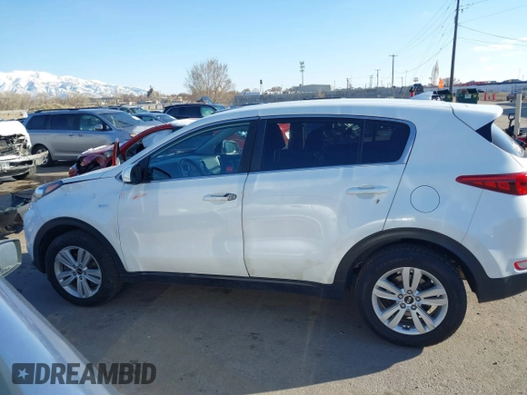 2017 Kia Sportage LX with VIN KNDPMCAC0H7119781, listed as a IAAI auction lot 41841318 with 120,902 mi miles and . Bid and sale history available at carsss.com. Image 14.