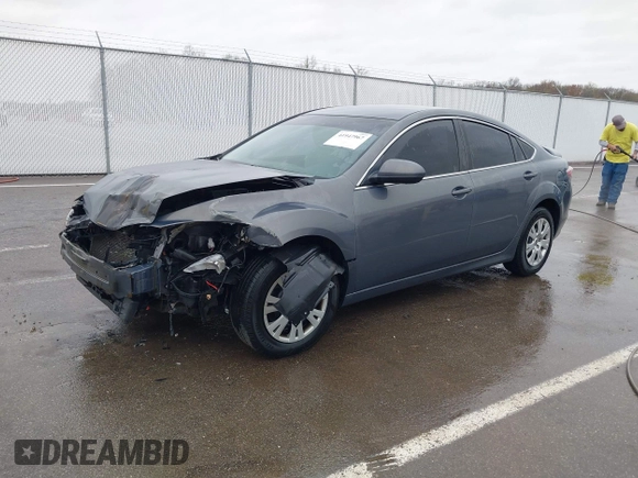 2009 Mazda 6 i Sport with VIN 1YVHP81A295M07400, listed as a IAAI auction lot 41947967 with Not Provided miles. Bid and sale history available at carsss.com. Image 2.