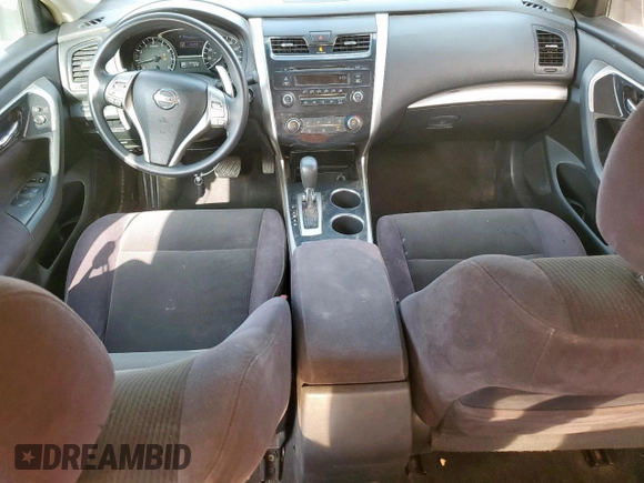 2013 Nissan Altima SV z VIN 1N4BL3AP1DN500261, wystawiony jako Copart lot #57287065 z przebiegiem 172 463 mil mil oraz Czysty tytuł • Clean title. Historia ofert i sprzedaży dostępna na DreamBid. Obrazek 8.