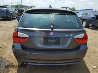 2007 BMW 3 Series 328i z VIN WBAVS13587FX15951, wystawiony jako Copart lot #61457175 z przebiegiem 153 167 mil mil oraz Czysty tytuł • Clean title. Historia ofert i sprzedaży dostępna na DreamBid. Obrazek 6.