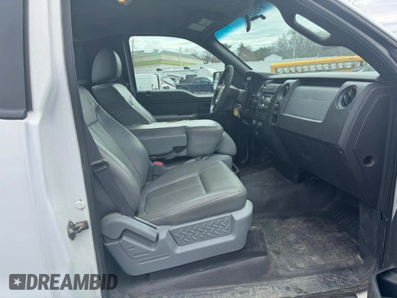 2012 Ford F-150 XL с VIN 1FTMF1EM8CKE38744, выставлен на аукционе Copart как лот 54274445 с пробегом 154 744 миль миль и Чистый • Clean title. История ставок и продаж доступна на DreamBid. Изображение 9.