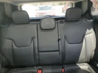 2018 Jeep Renegade Limited z VIN ZACCJADB4JPH26192, wystawiony jako Copart lot #47827845 z przebiegiem 78 035 mil mil oraz Szkoda całkowita • Salvage title. Historia ofert i sprzedaży dostępna na DreamBid. Obrazek 10.