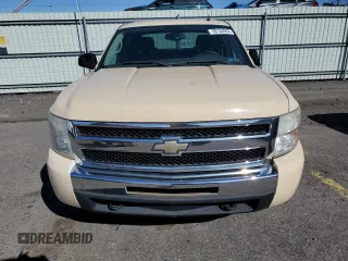 2010 Chevrolet Silverado 1500 1HY with VIN 3GCXKUEJ2AG207889, listed as a Copart auction lot 50153935 with 184,279 mi miles and Clean Title. Bid and sale history available at DreamBid. Image 5.