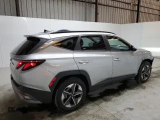 2025 Hyundai Tucson SEL with VIN 5NMJB3DE0SH480811, listed as a Copart auction lot 54133065 with 11,105 mi miles and Clean Title. Bid and sale history available at carsss.com. Image 3.