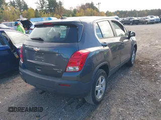 2016 Chevrolet Trax LS with VIN 3GNCJNSB3GL224437, listed as a IAAI auction lot 40637048 with 74,457 mi miles. Bid and sale history available at carsss.com. Image 4.