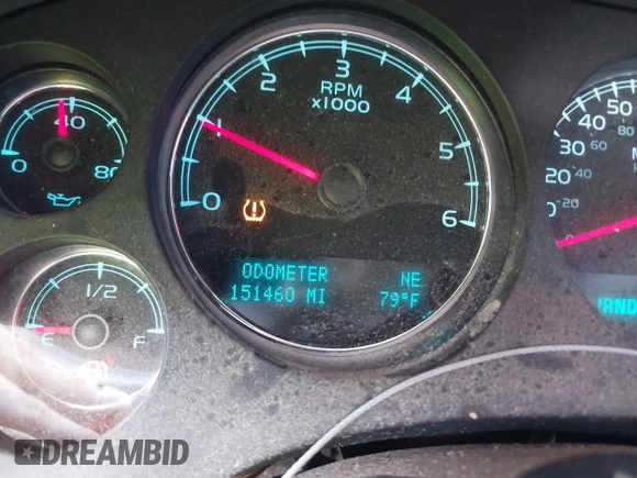 2013 Chevrolet Tahoe LT with VIN 1GNSCBE00DR337071, listed as a IAAI auction lot 42282457 with 151,460 mi miles and . Bid and sale history available at DreamBid. Image 7.