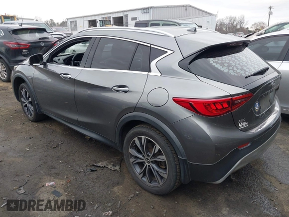 2017 Infiniti QX30 Luxury with VIN SJKCH5CR3HA031551, listed as a IAAI auction lot 41433856 with 113,570 mi miles. Bid and sale history available at carsss.com. Image 3.