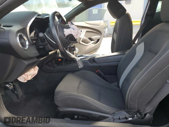 2019 Chevrolet Camaro 1SS z VIN 1G1FE1R73K0112188, wystawiony jako Copart lot #87231554 z przebiegiem Nie podano mil oraz Szkoda całkowita • Salvage title. Historia ofert i sprzedaży dostępna na DreamBid. Obrazek 7.
