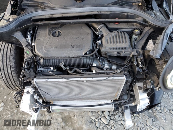 2022 MINI Countryman Cooper S with VIN WMZ83BR08N3N71282, listed as a Copart auction lot 83673944 with 18,095 mi miles and Salvage title. Bid and sale history available at DreamBid. Image 11.
