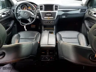 2015 Mercedes-Benz M-Class ML 250 BlueTEC with VIN 4JGDA0EB8FA471966, listed as a Copart auction lot 82403564 with 290,157 mi miles and Salvage Title. Bid and sale history available at carsss.com. Image 8.