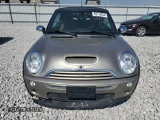 2008 MINI Convertible S z VIN WMWRH335X8TL96812, wystawiony jako Copart lot #85716254 z przebiegiem 50 204 mil mil oraz Szkoda całkowita • Salvage title. Historia ofert i sprzedaży dostępna na DreamBid. Obrazek 5.