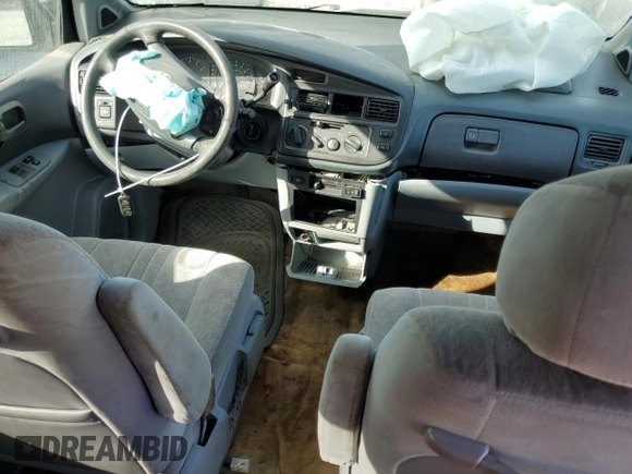 2000 Toyota Sienna LE z VIN 4T3ZF13CXYU287503, wystawiony jako Copart lot #43746115 z przebiegiem Nie podano mil oraz Szkoda całkowita • Salvage title. Historia ofert i sprzedaży dostępna na DreamBid. Obrazek 8.