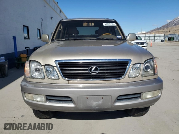 2002 Lexus LX 470 z VIN JTJHT00W523513337, wystawiony jako Copart lot #47001735 z przebiegiem 261 108 mil mil oraz Szkoda całkowita • Salvage title. Historia ofert i sprzedaży dostępna na DreamBid. Obrazek 5.