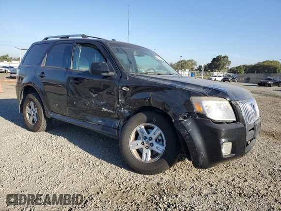 2008 Mercury Mariner with VIN 4M2CU29H68KJ36634, listed as a Copart auction lot 84690984 with 233,490 mi miles and Salvage Title. Bid and sale history available at carsss.com. Image 4.