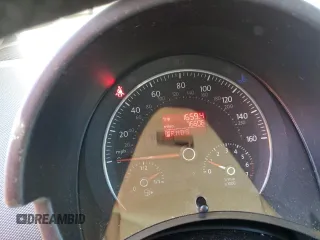 2006 Volkswagen Beetle z VIN 3VWPG31Y96M318878, wystawiony jako Copart lot #55155785 z przebiegiem 76 606 mil mil oraz Szkoda całkowita • Salvage title. Historia ofert i sprzedaży dostępna na DreamBid. Obrazek 9.