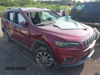 2019 Jeep Cherokee Latitude Plus z VIN 1C4PJMLB0KD213493, wystawiony jako IAAI lot #42717418 z przebiegiem 89 715 mil mil oraz . Historia ofert i sprzedaży dostępna na DreamBid. Obrazek 1.
