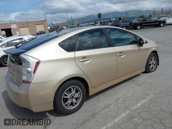 2010 Toyota Prius II with VIN JTDKN3DU1A0131920, listed as a IAAI auction lot 41905953 with 250,270 mi miles. Bid and sale history available at carsss.com. Image 4.
