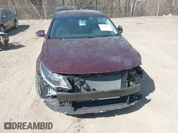 2018 Kia Optima LX with VIN 5XXGT4L32JG205631, listed as a IAAI auction lot 41861172 with 73,702 mi miles. Bid and sale history available at carsss.com. Image 17.