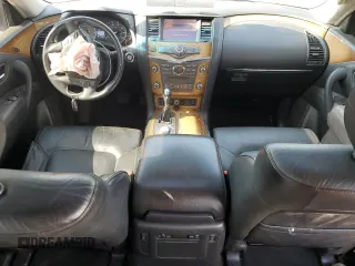 2014 Infiniti QX80 z VIN JN8AZ2NC1E9353024, wystawiony jako Copart lot #55503445 z przebiegiem 133 409 mil mil oraz Szkoda całkowita • Salvage title. Historia ofert i sprzedaży dostępna na DreamBid. Obrazek 8.