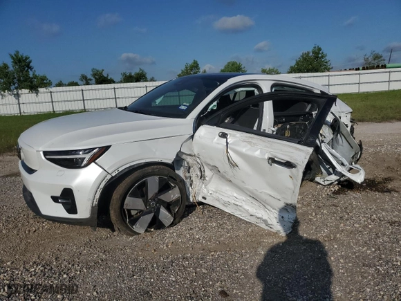 2023 Volvo C40 Recharge Pure Electric Ultimate with VIN YV4ED3GM0P2048887, listed as a Copart auction lot 63490724 with 23,045 mi miles and Salvage Title. Bid and sale history available at carsss.com. Image 1.