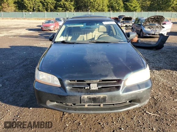 2000 Honda Accord EX z VIN JHMCG5659YC033886, wystawiony jako Copart lot #87952845 z przebiegiem 317 730 mil mil oraz Szkoda całkowita • Salvage title. Historia ofert i sprzedaży dostępna na DreamBid. Obrazek 5.
