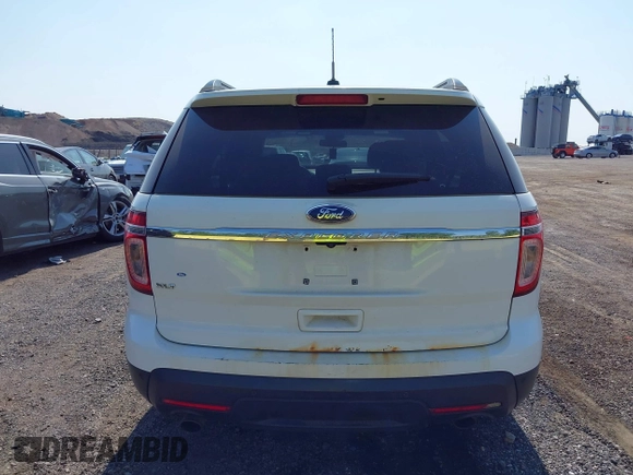 2013 Ford Explorer XLT z VIN 1FM5K7D8XDGB55639, wystawiony jako IAAI lot #42411258 z przebiegiem 321 720 mil mil oraz . Historia ofert i sprzedaży dostępna na DreamBid. Obrazek 16.