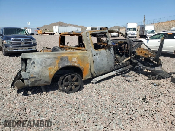 2014 Nissan Titan S with VIN 1N6AA0EC2EN505923, listed as a Copart auction lot 46497965 with Not Provided miles and Non Repairable. Bid and sale history available at DreamBid. Image 3.