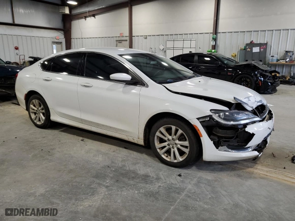 2016 Chrysler 200 Limited with VIN 1C3CCCAB4GN133142, listed as a Copart auction lot 89213425 with NaN miles and Salvage Title. Bid and sale history available at carsss.com. Image 4.