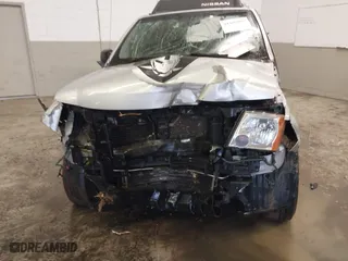 2011 Nissan Xterra Pro-4X with VIN 5N1AN0NW5BC523207, listed as a IAAI auction lot 41485885 with 167,577 mi miles. Bid and sale history available at carsss.com. Image 6.