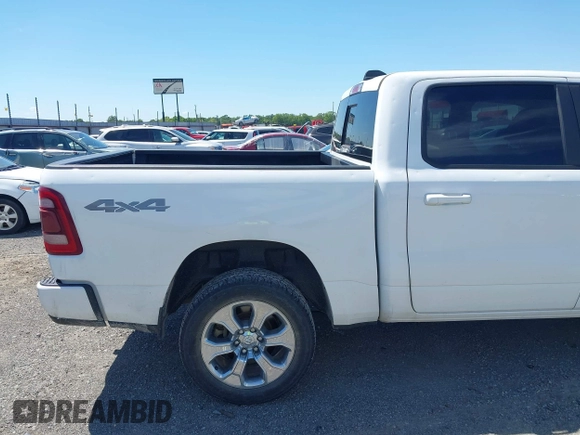 2019 Ram 1500 Big Horn with VIN 1C6SRFFT0KN911008, listed as a IAAI auction lot 42092247 with 72,222 mi miles and . Bid and sale history available at DreamBid. Image 13.