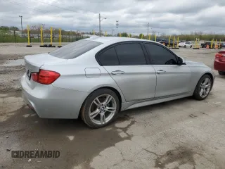 2014 BMW 3 Series 328i xDrive z VIN WBA3B5G51ENS06960, wystawiony jako Copart lot #53939415 z przebiegiem 138 720 mil mil oraz Nie do naprawy • Non repairable. Historia ofert i sprzedaży dostępna na DreamBid. Obrazek 3.