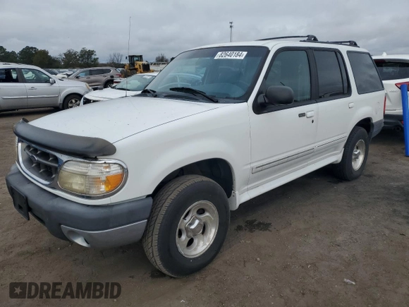1999 Ford Explorer z VIN 1FMZU32X4XZB11031, wystawiony jako Copart lot #82640184 z przebiegiem 149 331 mil mil oraz Szkoda całkowita • Salvage title. Historia ofert i sprzedaży dostępna na DreamBid. Obrazek 1.