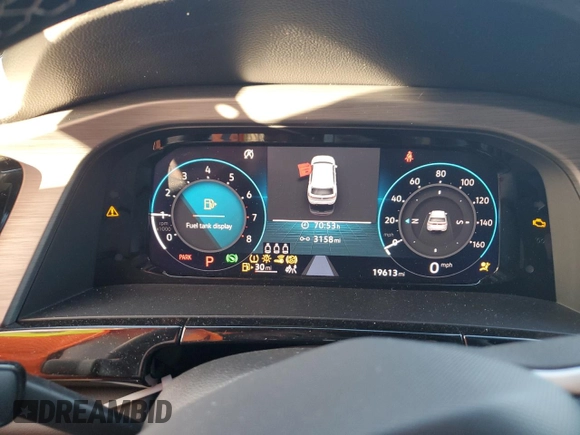 2024 Volkswagen Atlas SE with VIN 1V2DE2CAXRC210618, listed as a Copart auction lot 79875604 with 19,613 mi miles and Salvage title. Bid and sale history available at DreamBid. Image 9.